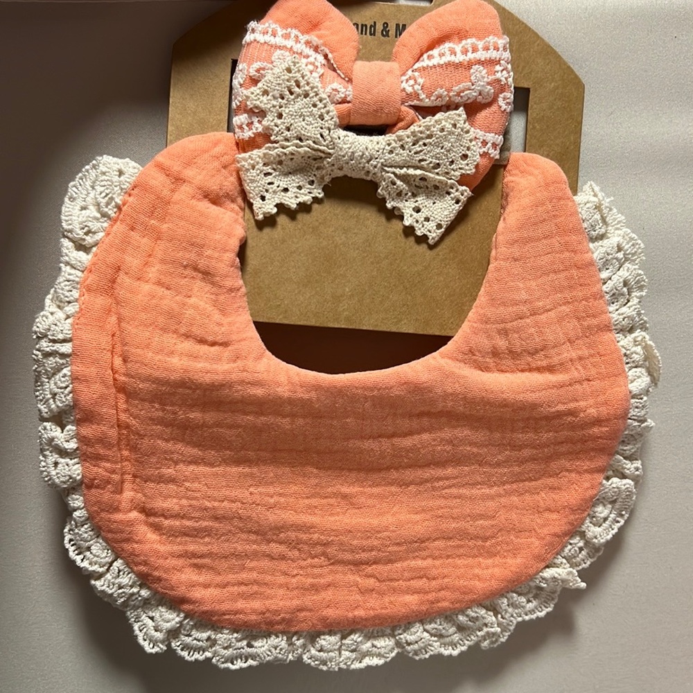 #4 BRIGHT PEACH MUSLIN COTTON BIB & HEADBANDS INFANT SET